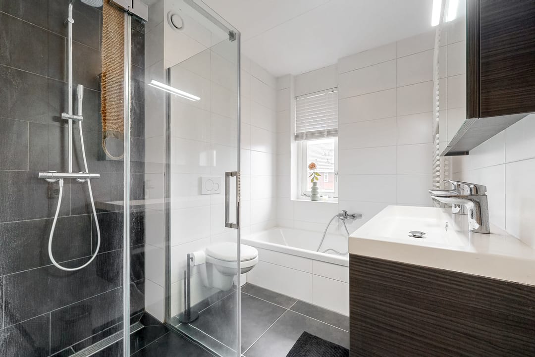 Foto 16 van Albert van Damstraat 18