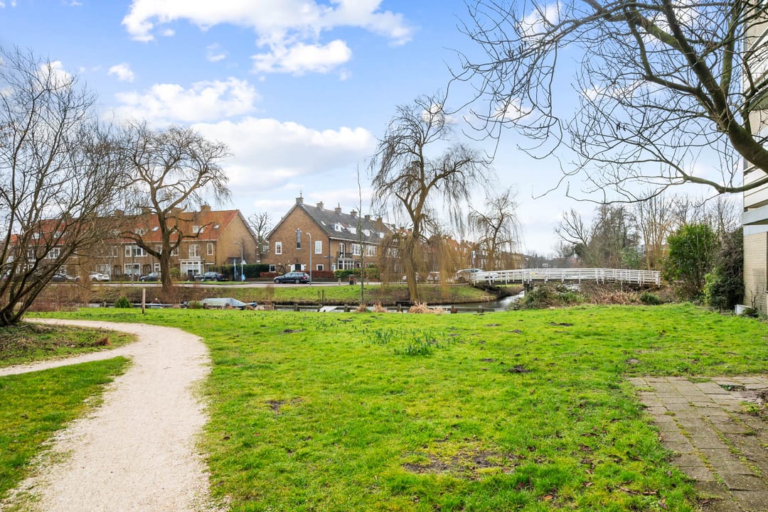 Foto 26 van Narcisplantsoen 137