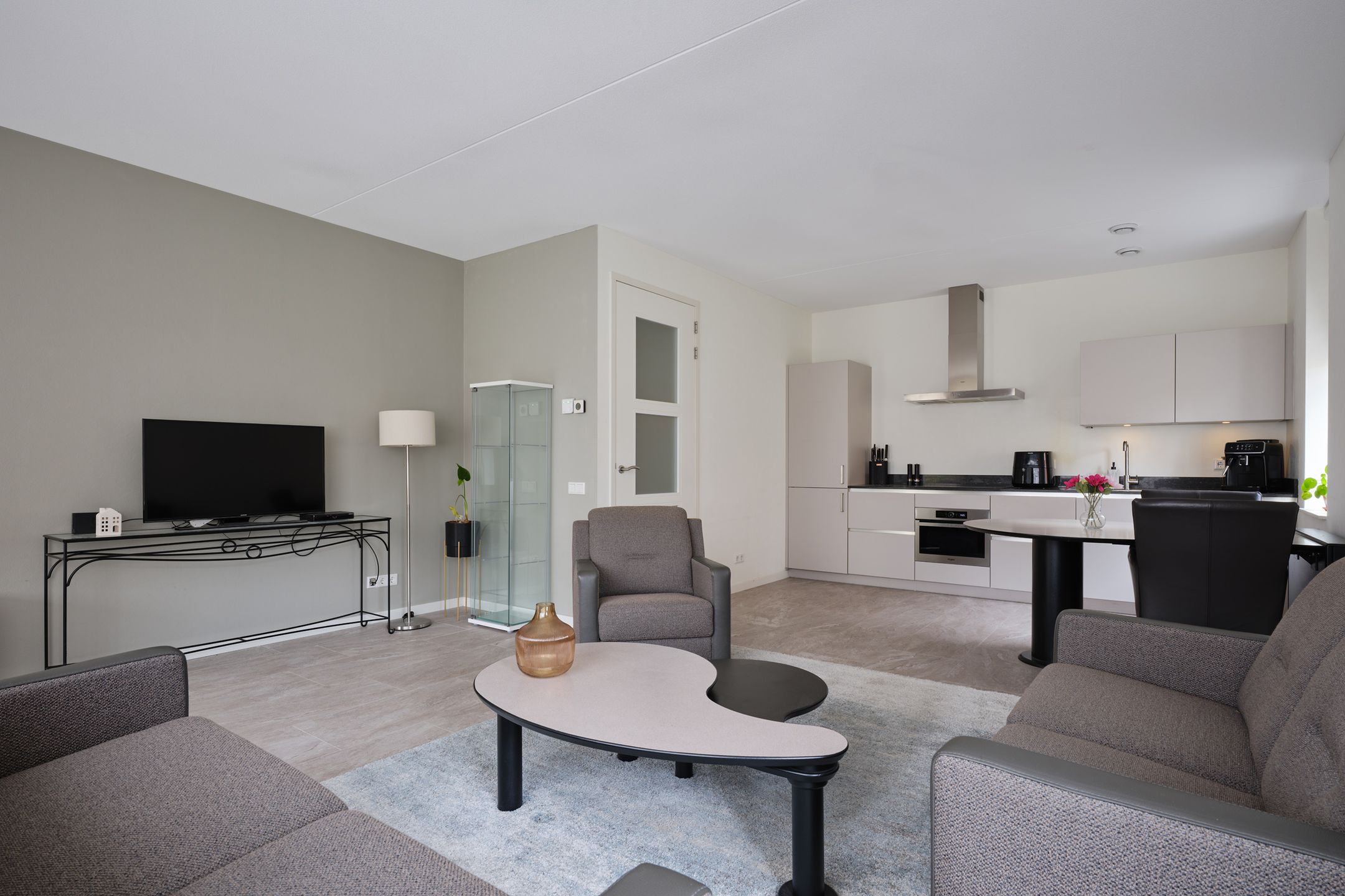 Foto 6 van Rijnweide 13