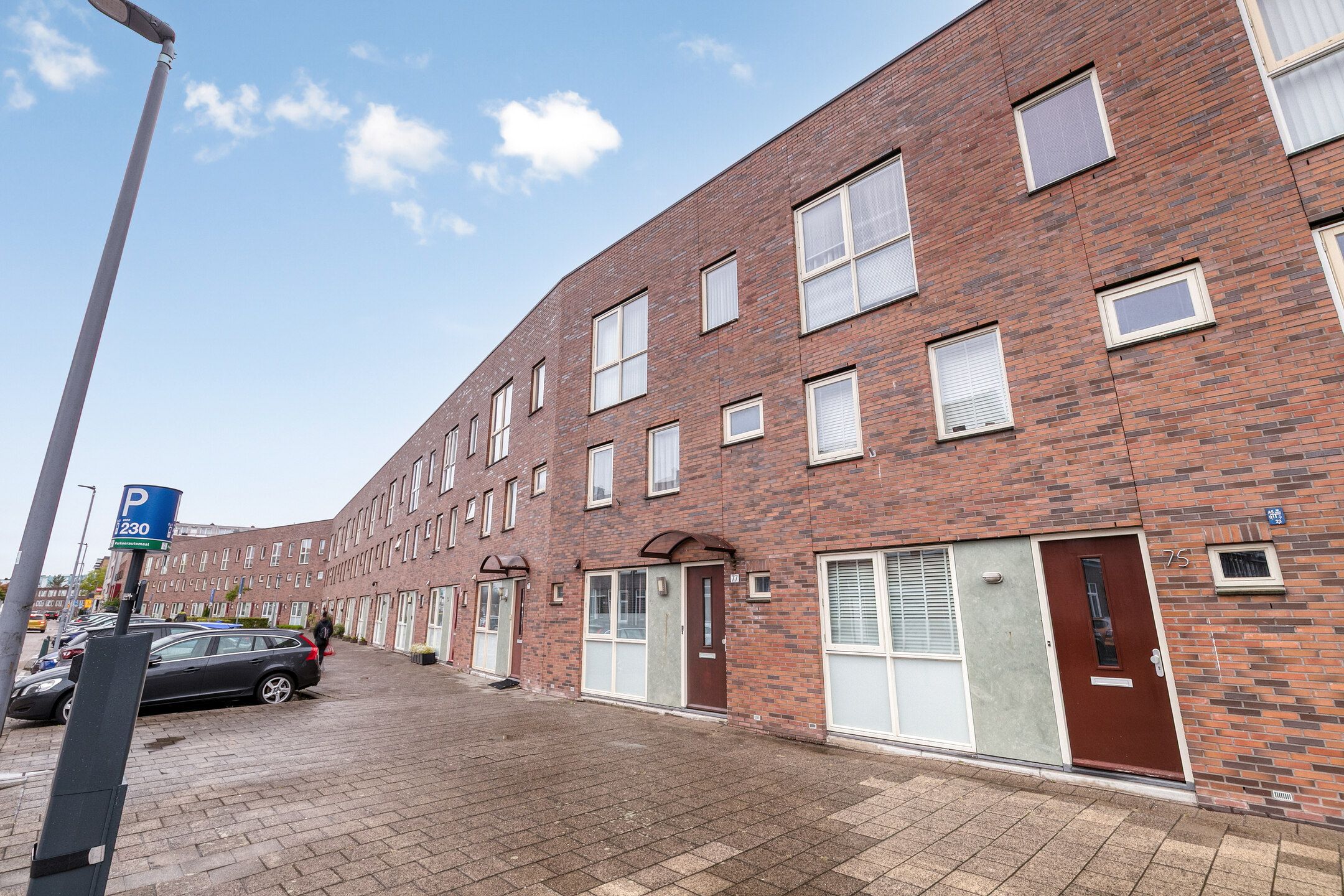 Foto 30 van Gaesbeekstraat 77