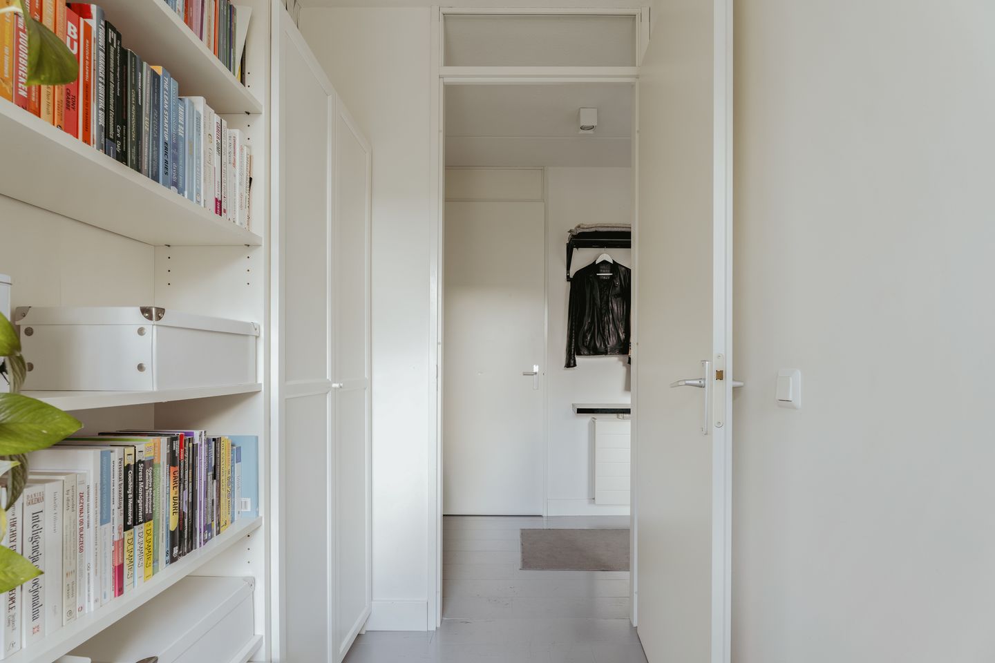 Foto 20 van Saskia van Uijlenburgkade 137