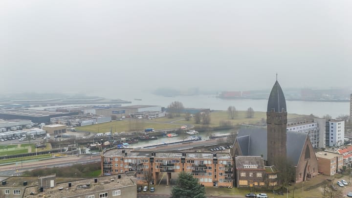 Foto 50 van Middelharnissestraat 25