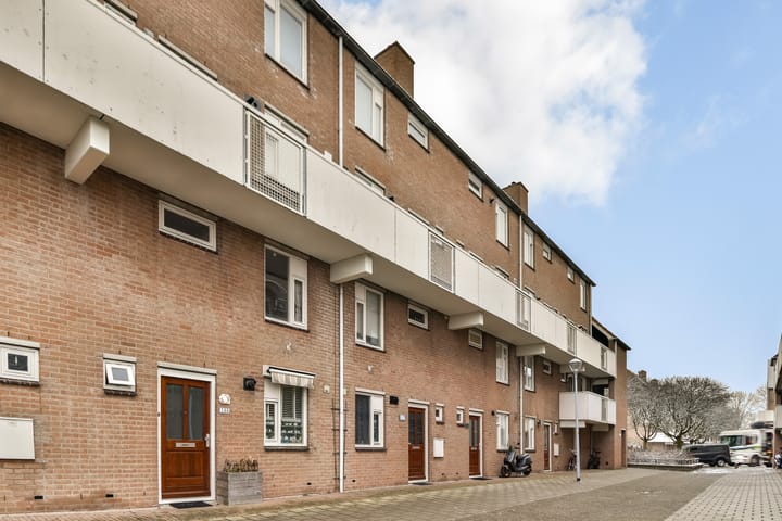 Photo 2 of Thomsonstraat 147