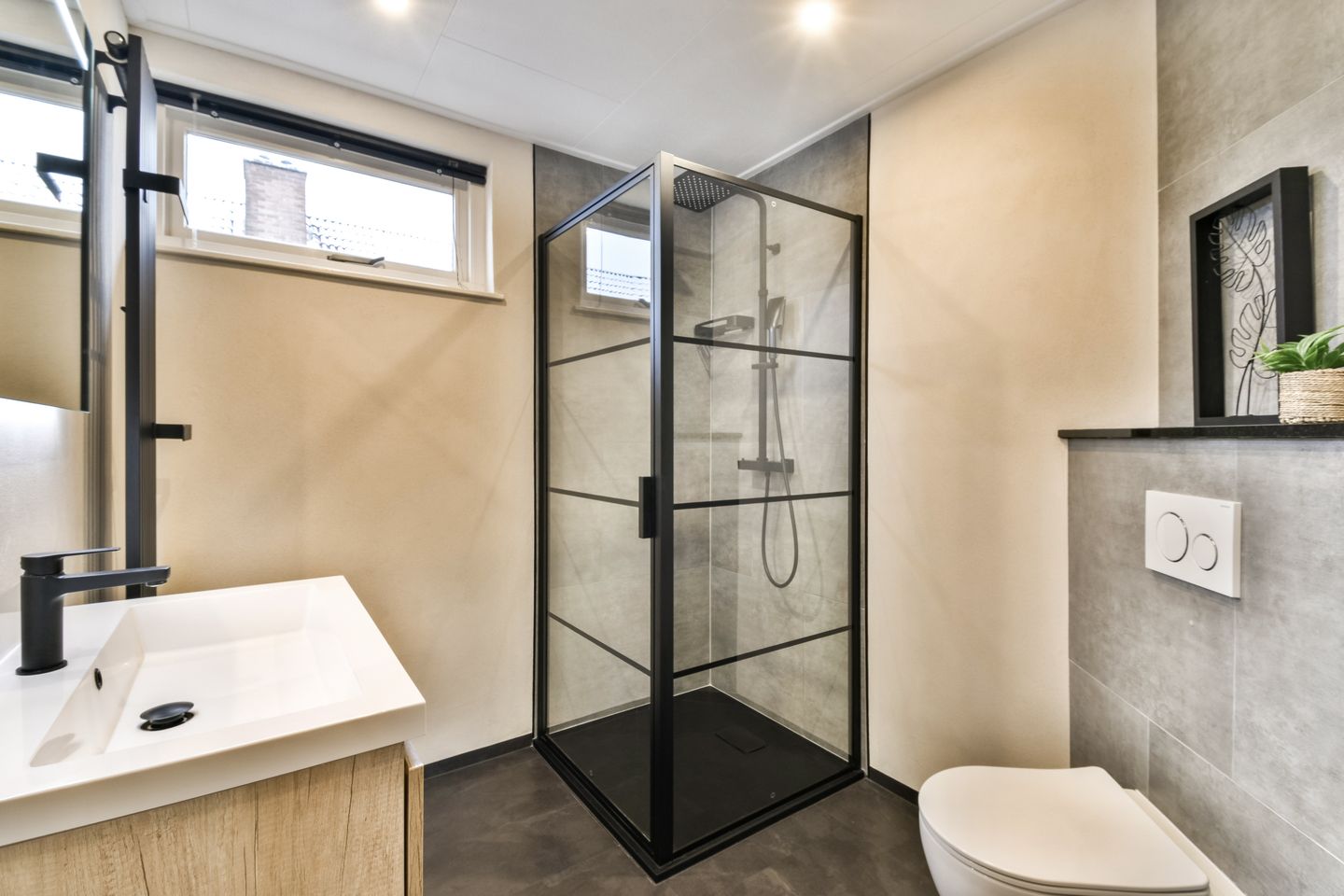 Photo 20 of Thomsonstraat 147