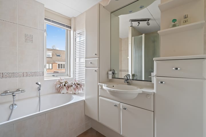 Foto 40 van Rietzangerlaan 26