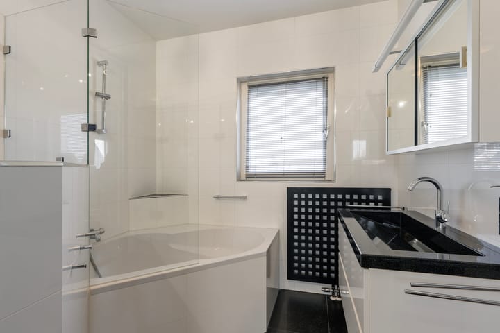 Foto 35 van Georges Vantongerloohof 14