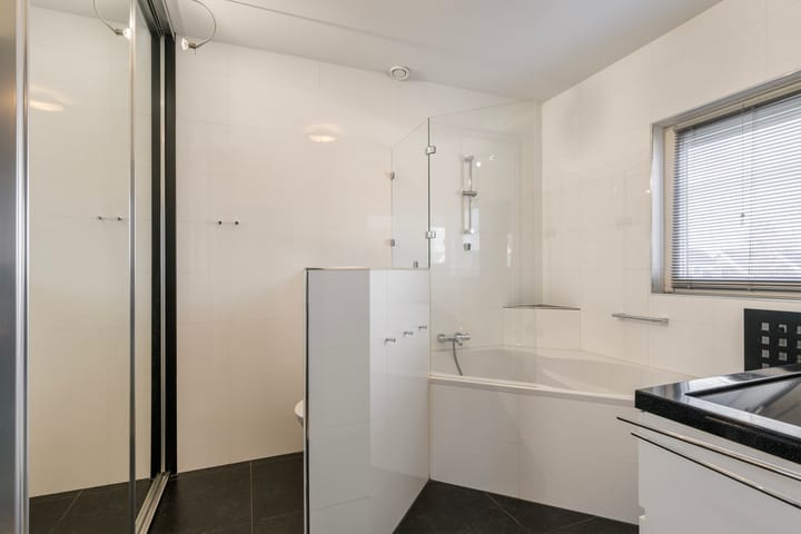 Foto 36 van Georges Vantongerloohof 14