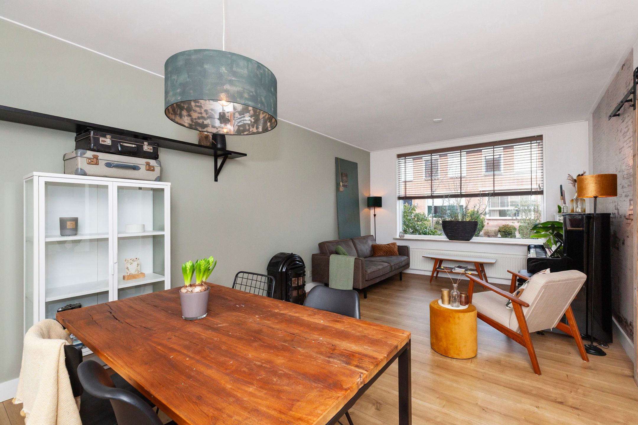 Photo 6 of Van Ruysdaelstraat 5