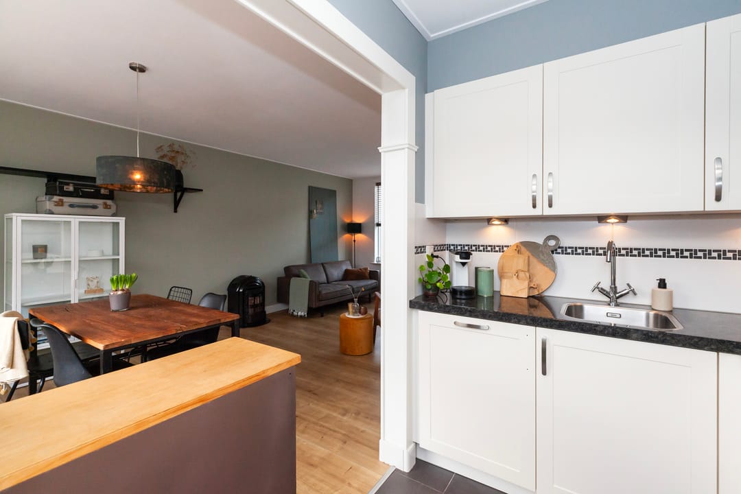 Photo 16 of Van Ruysdaelstraat 5