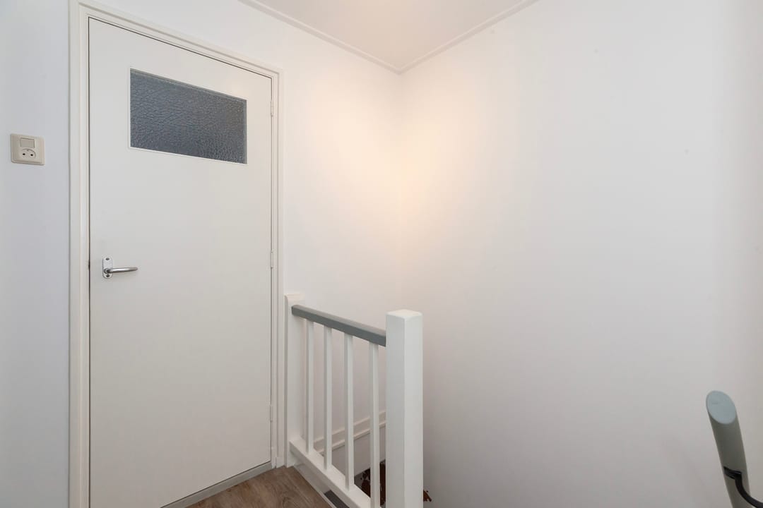 Photo 17 of Van Ruysdaelstraat 5