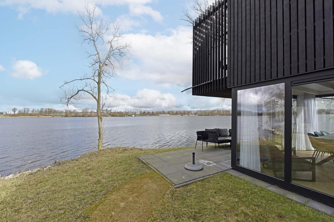 Foto 2 van Buitengronden 7-12