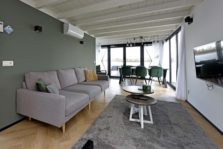 Photo 4 of Buitengronden 7-12