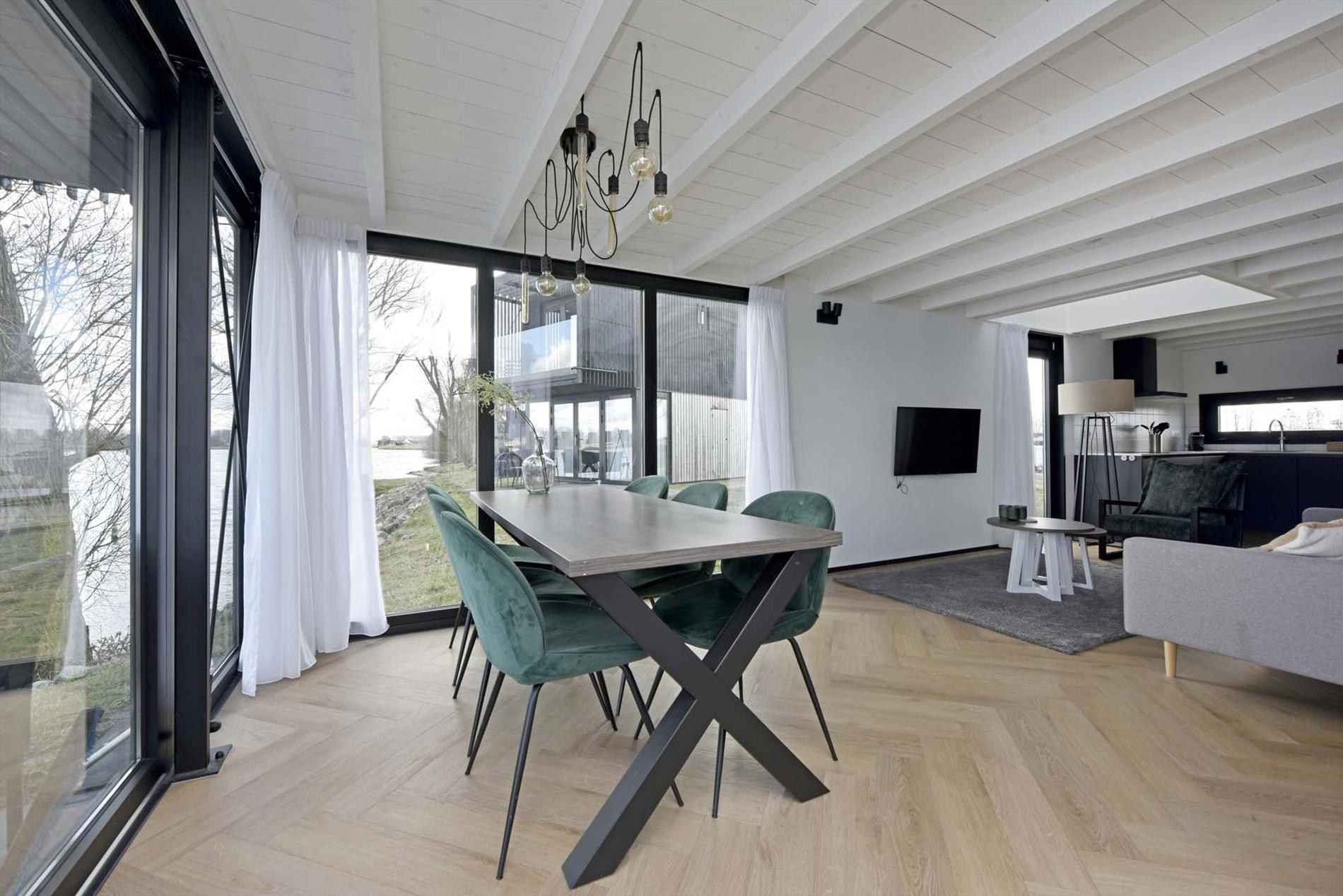 Foto 6 van Buitengronden 7-12