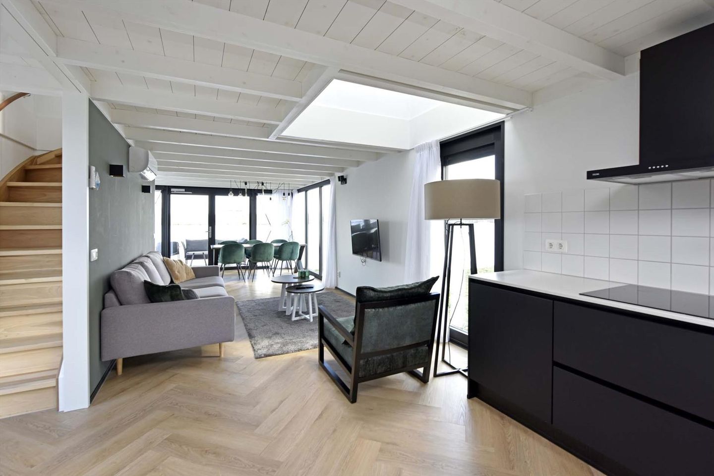 Foto 10 van Buitengronden 7-12