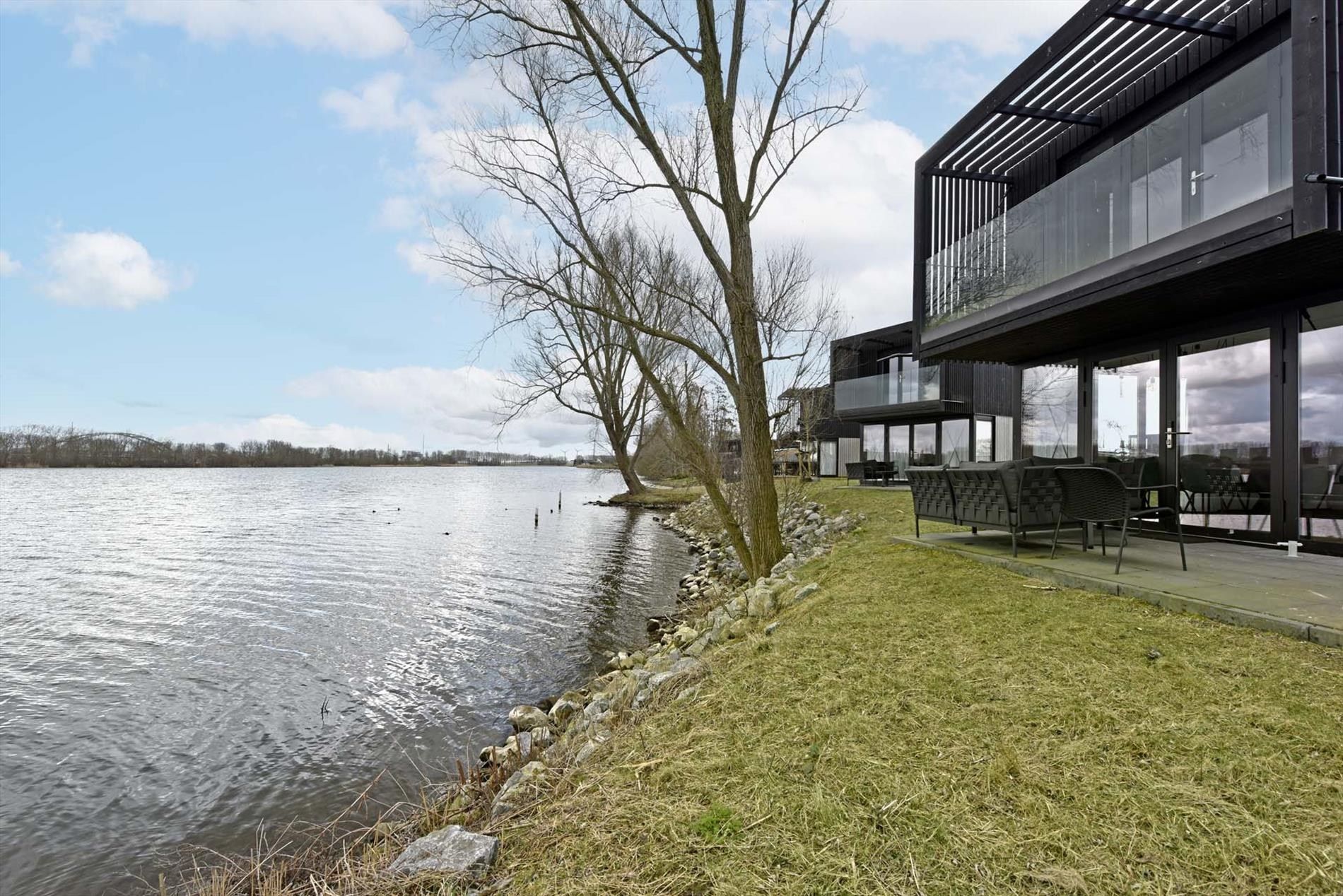 Foto 27 van Buitengronden 7-12