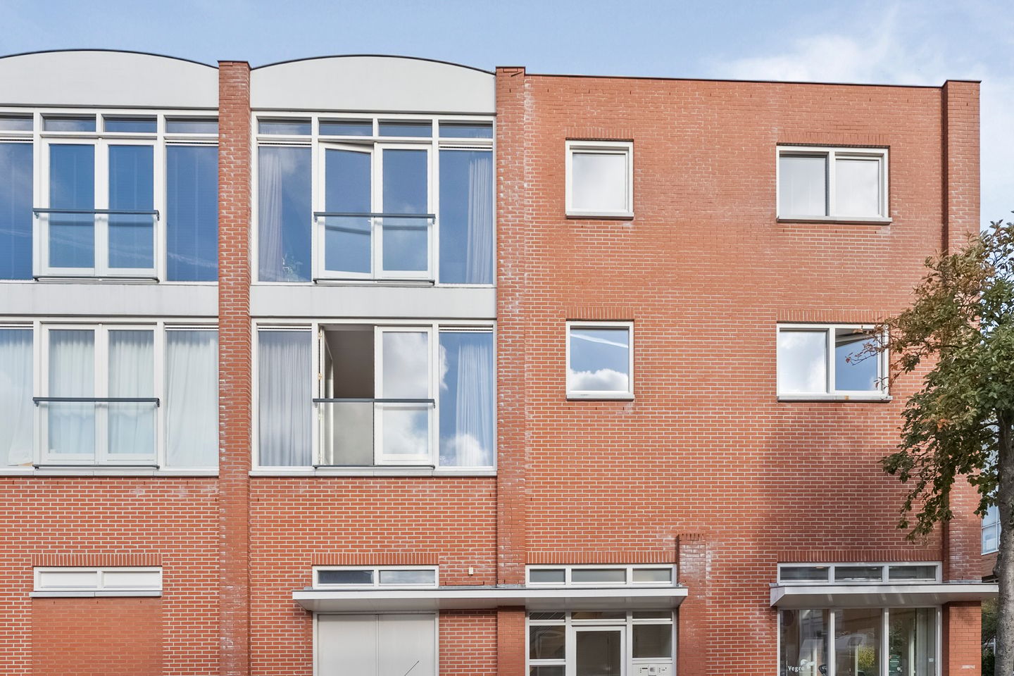 Photo 5 of Van Beresteynstraat 52