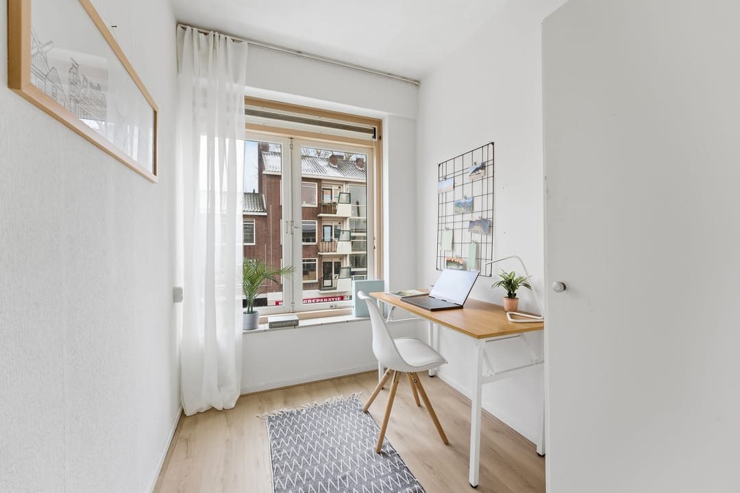 Foto 16 van Kerstroosstraat 3-C