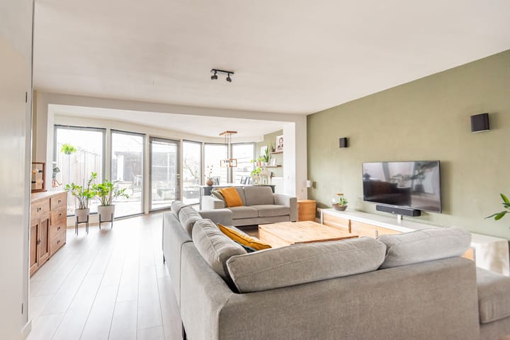 Foto 2 van Wezelhof 82