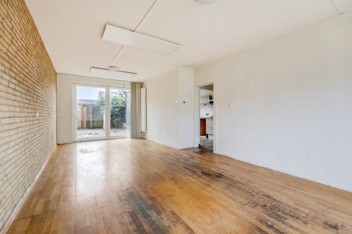 Photo 2 of De Hangaarts 58