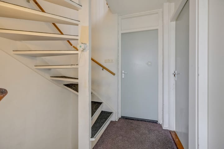 Photo 32 of De Hangaarts 58