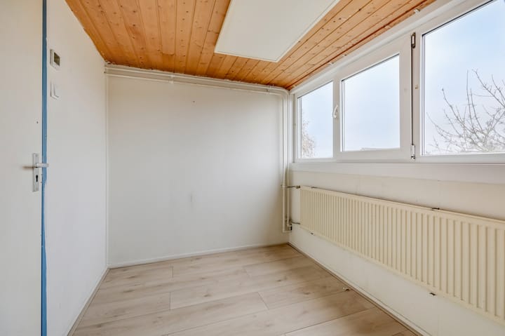 Photo 35 of De Hangaarts 58