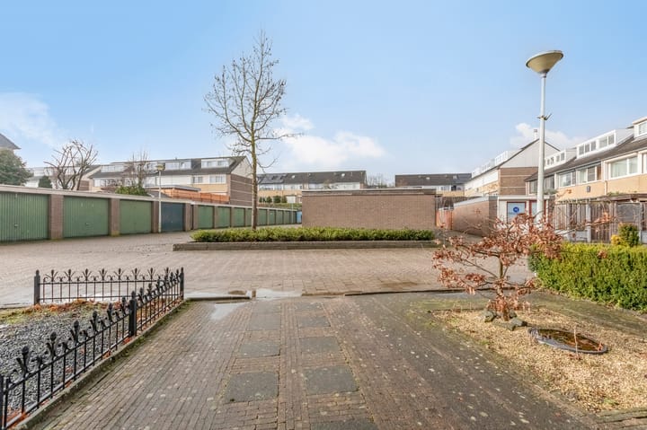 Photo 39 of De Hangaarts 58