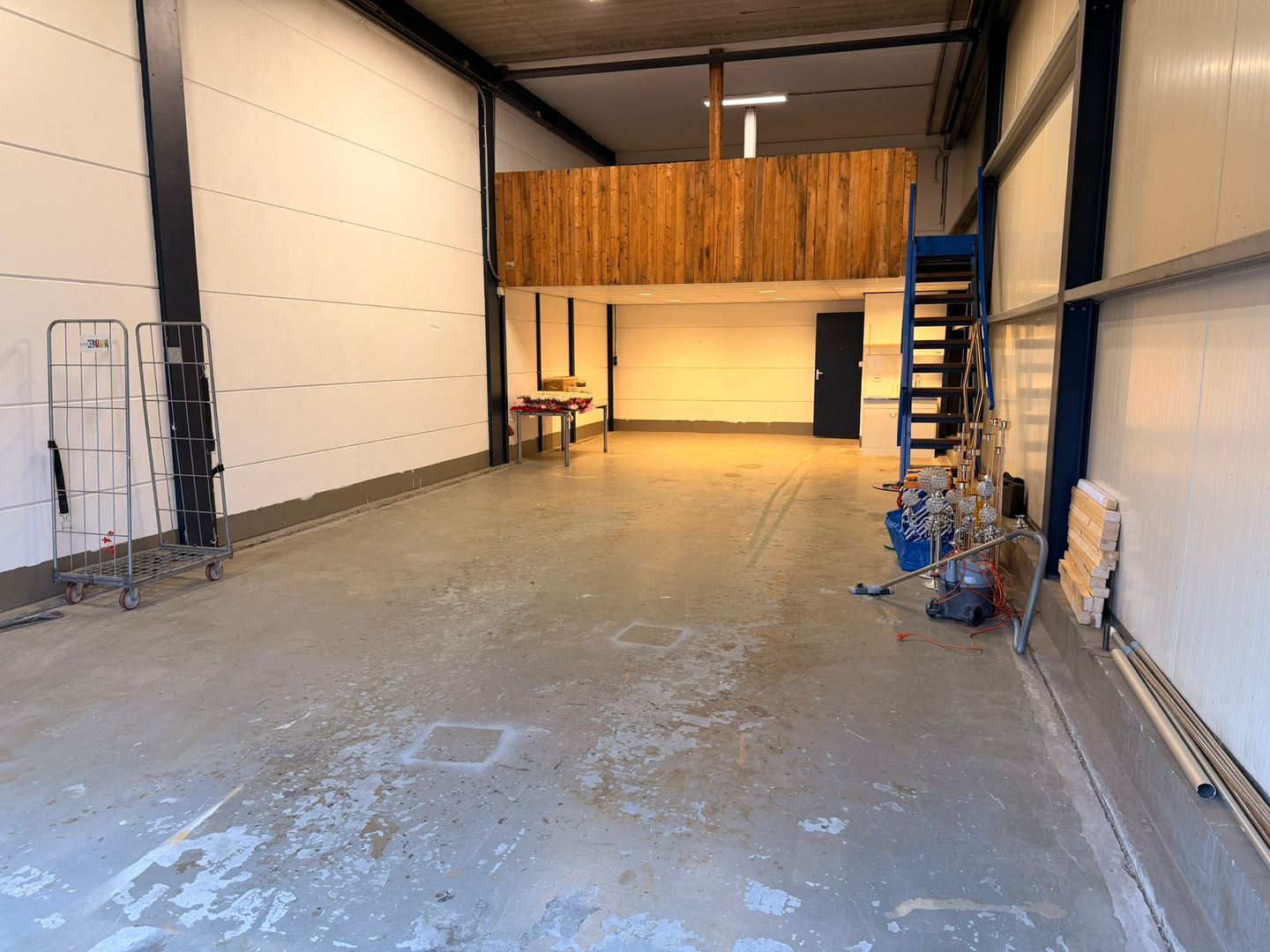 View photo 2 of Vlotlaan 318