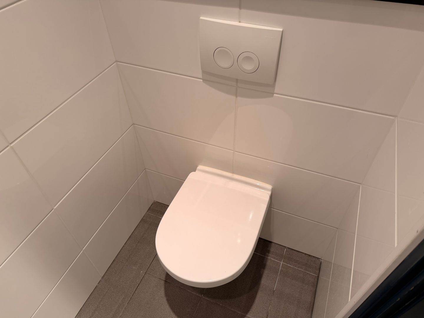 View photo 5 of Vlotlaan 318