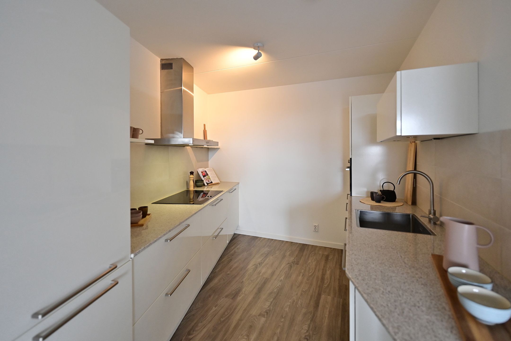 Foto 6 van Plein 2000 101