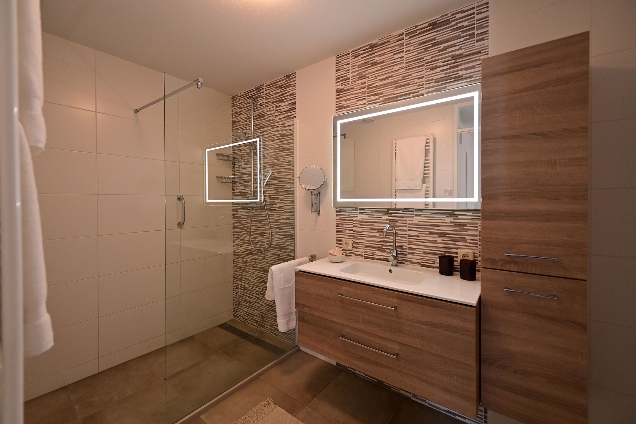 Foto 9 van Plein 2000 101