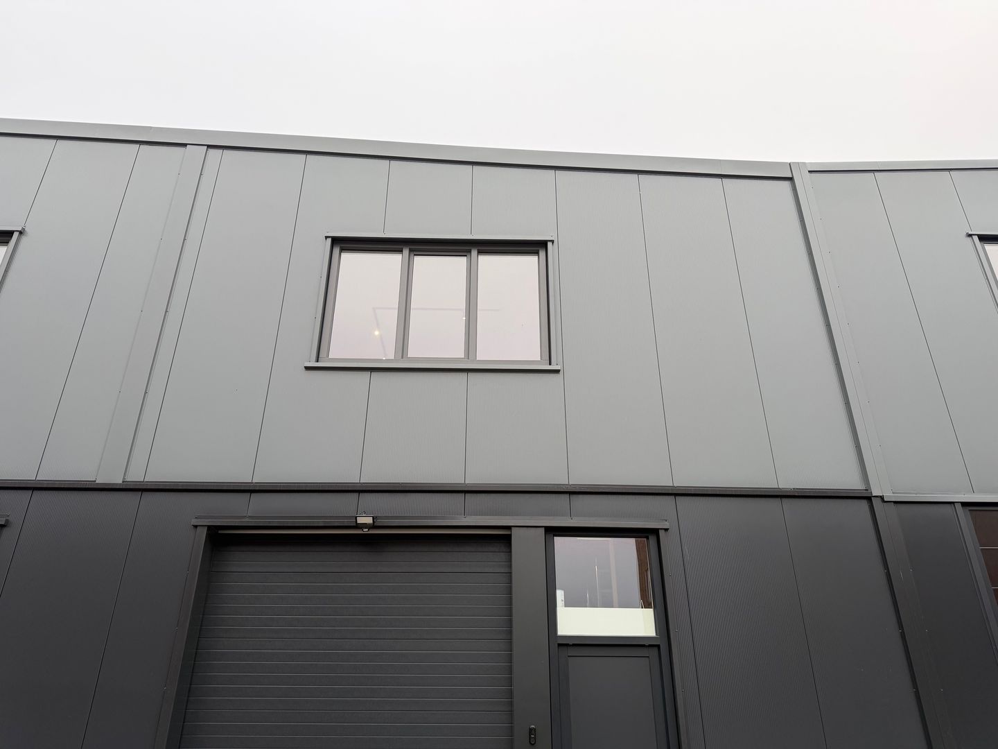 View photo 1 of Van der Waalsstraat 44-G