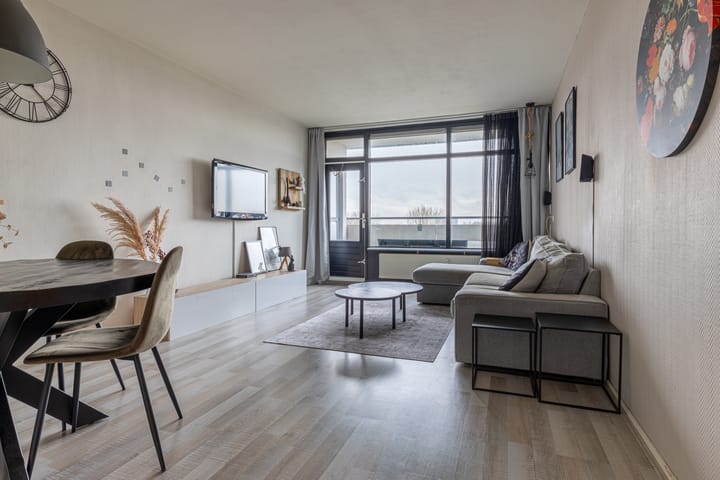 Foto 2 van Pinksterbloemweg 261