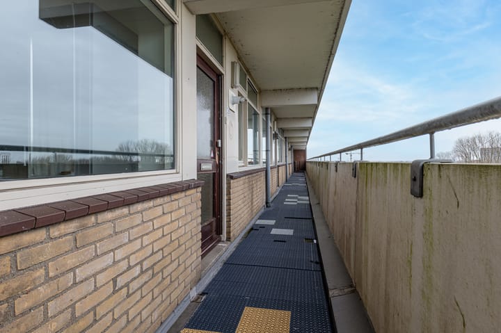 Foto 28 van Pinksterbloemweg 261