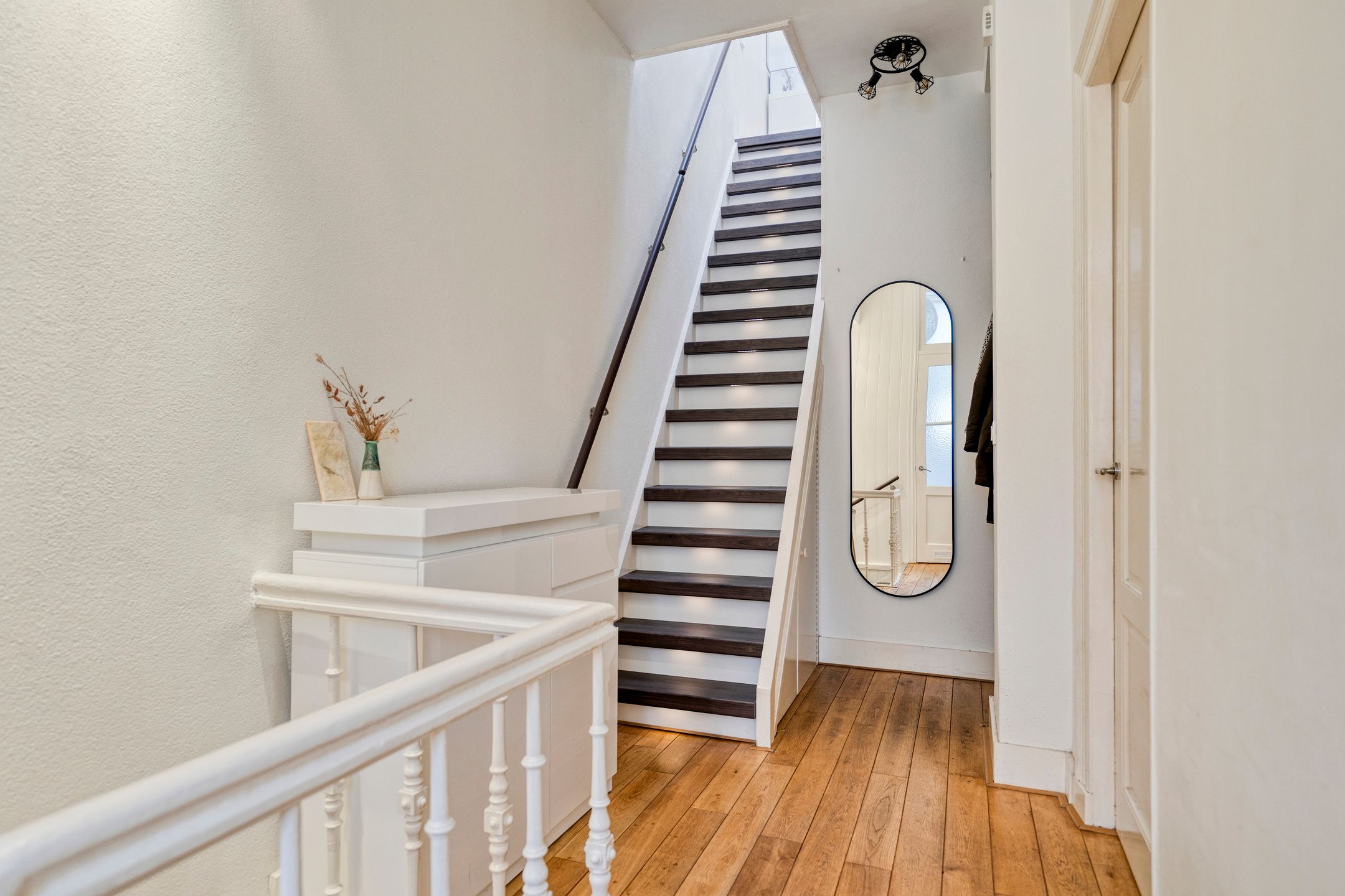 Foto 21 van Duvenvoordestraat 68-A