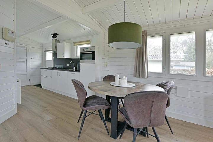 Photo 9 of Dorperheideweg 12-325