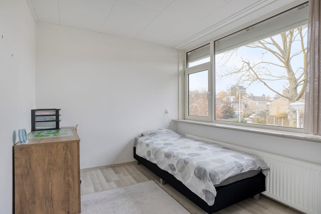 Foto 26 van Generaal Dibbetslaan 74