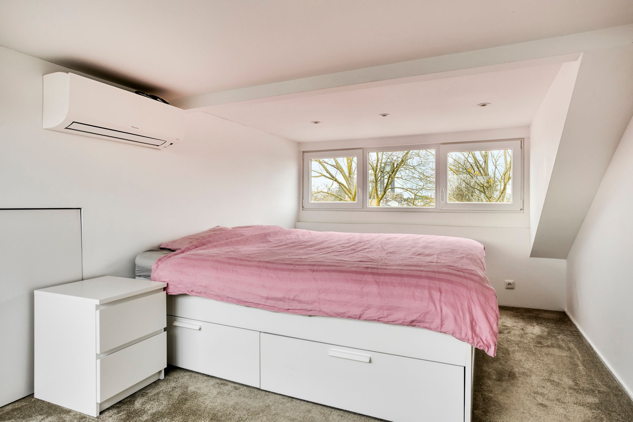 Foto 30 van Generaal Dibbetslaan 74