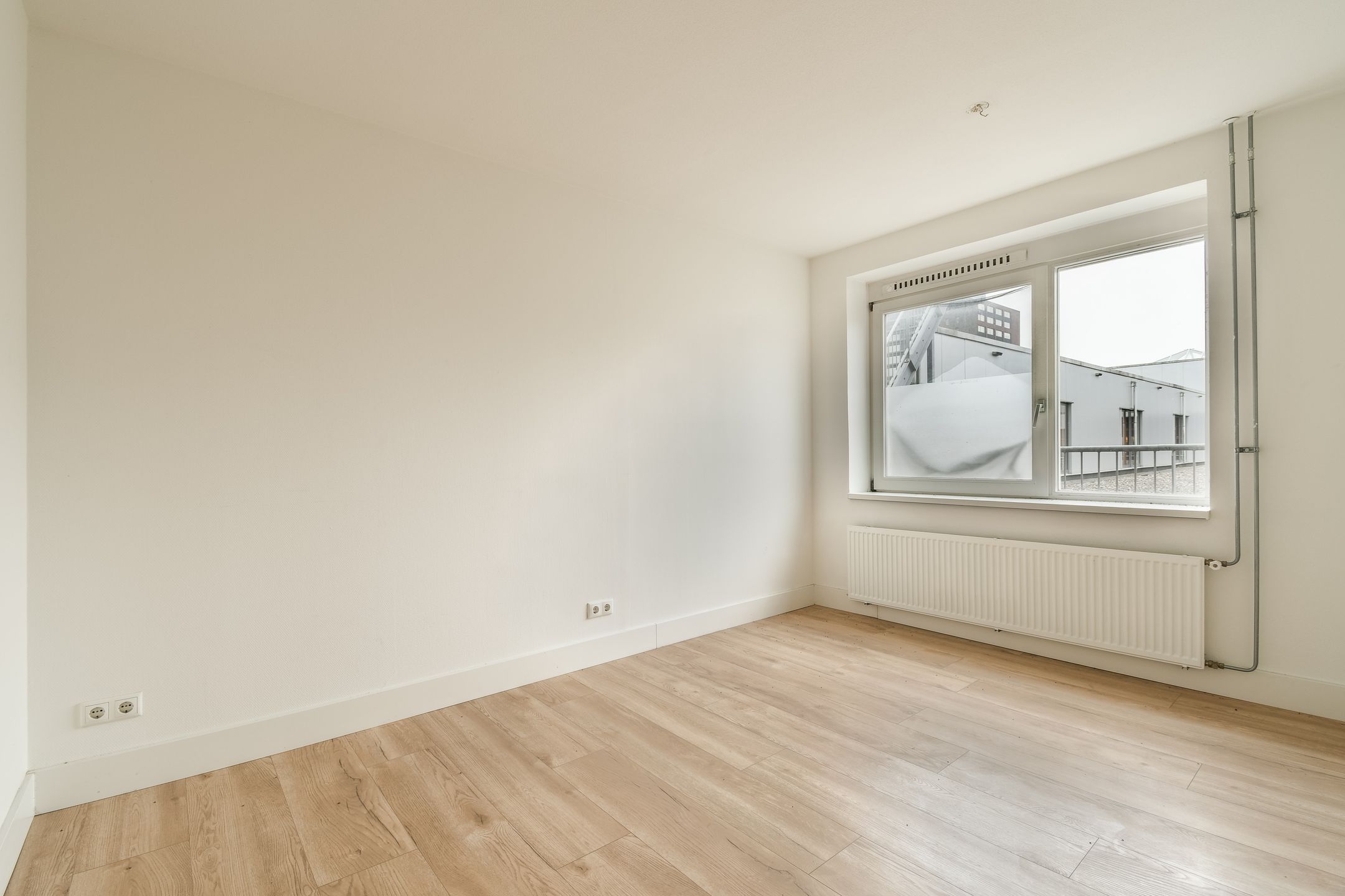 Foto 15 van Polderplein 125