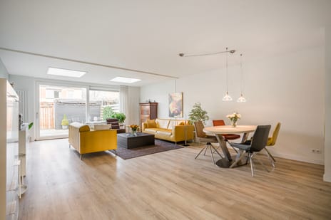 Ien Dalessingel 193 secondary image