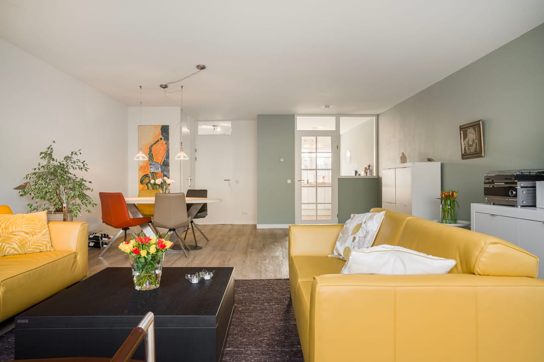 Photo 8 of Ien Dalessingel 193