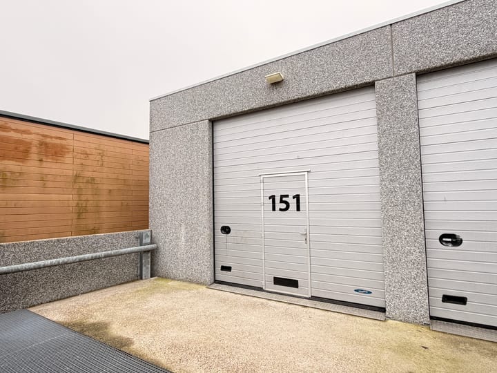 Veerpolder 19-015, Warmond