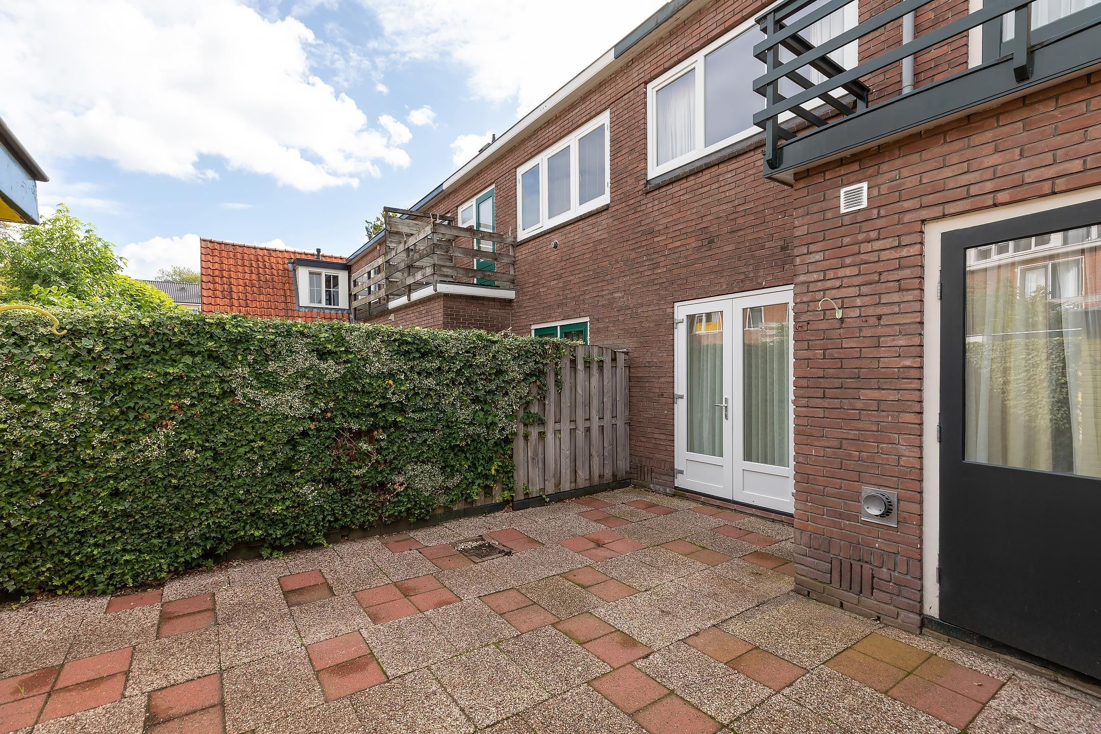 Foto 27 van Planetenstraat 99