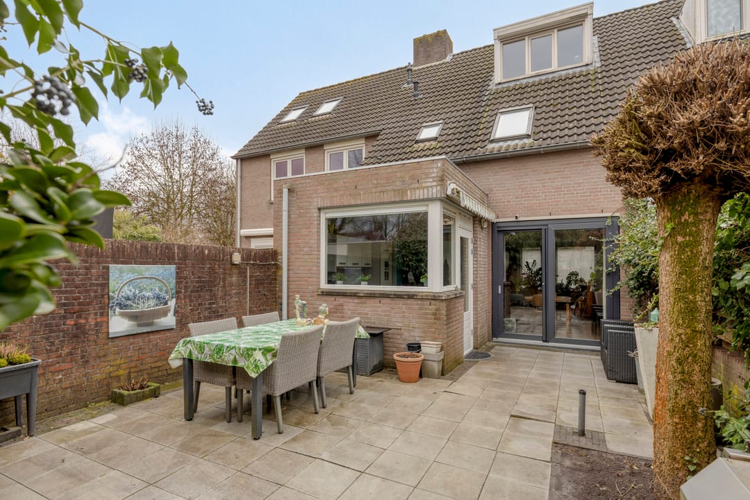 Foto 2 van Drs. Hein Mandosplaats 4