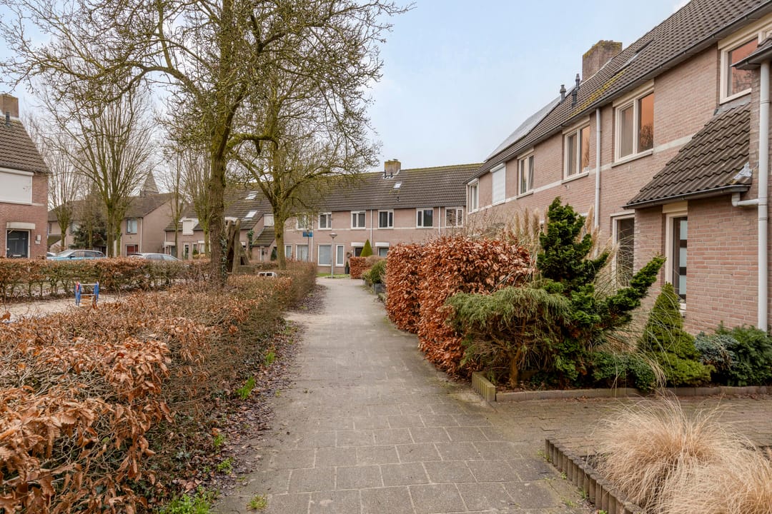 Foto 41 van Drs. Hein Mandosplaats 4