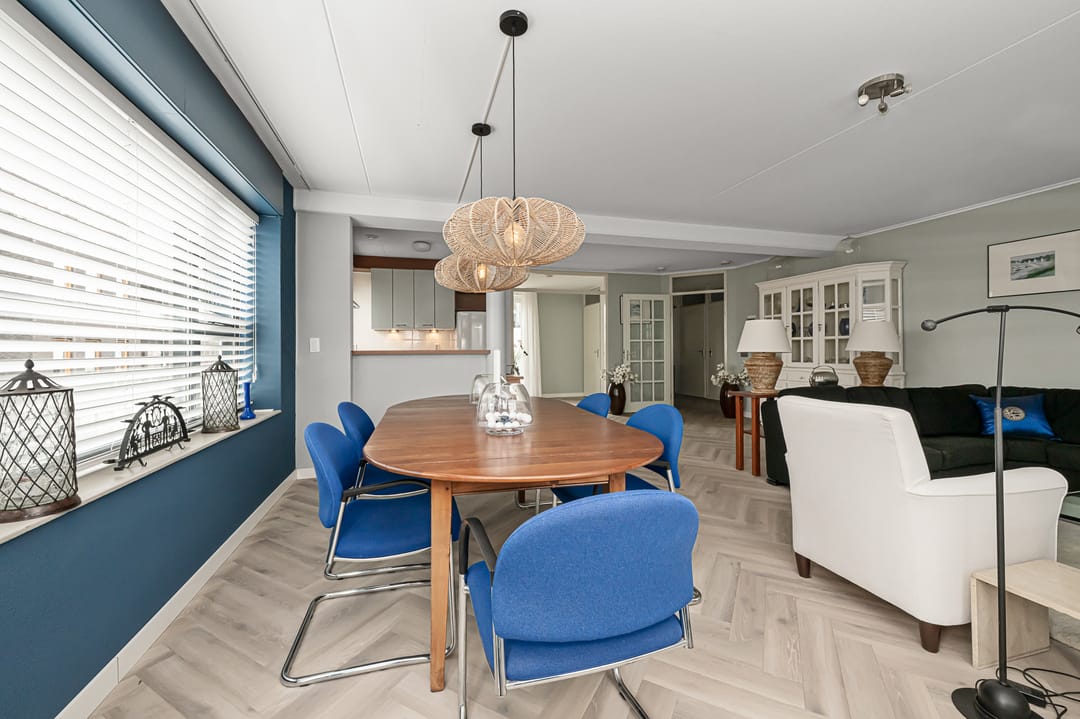 Photo 11 of Stationsweg 87-B