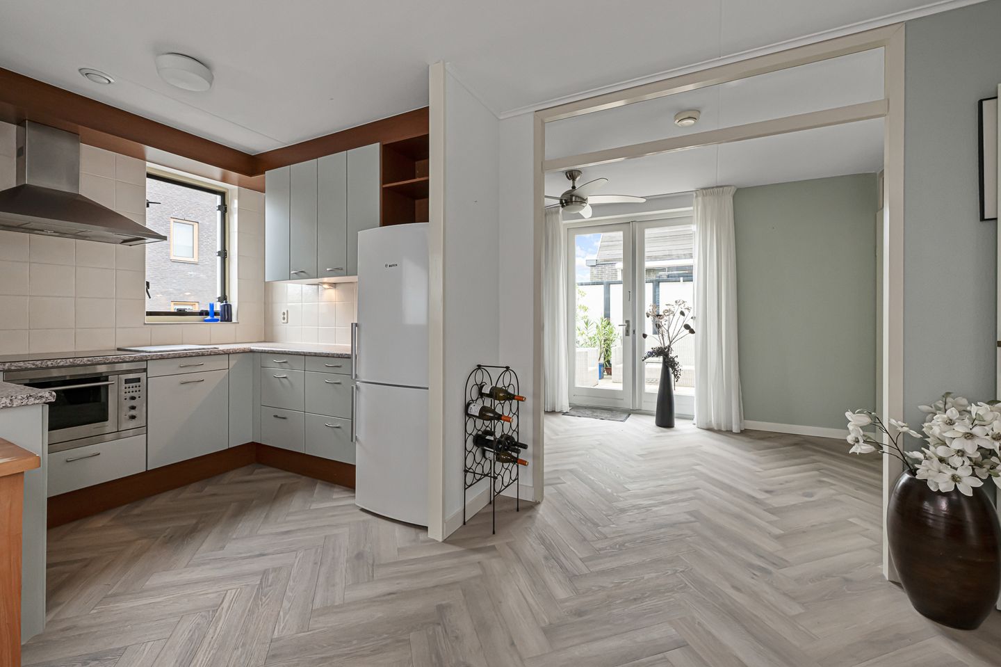 Photo 20 of Stationsweg 87-B