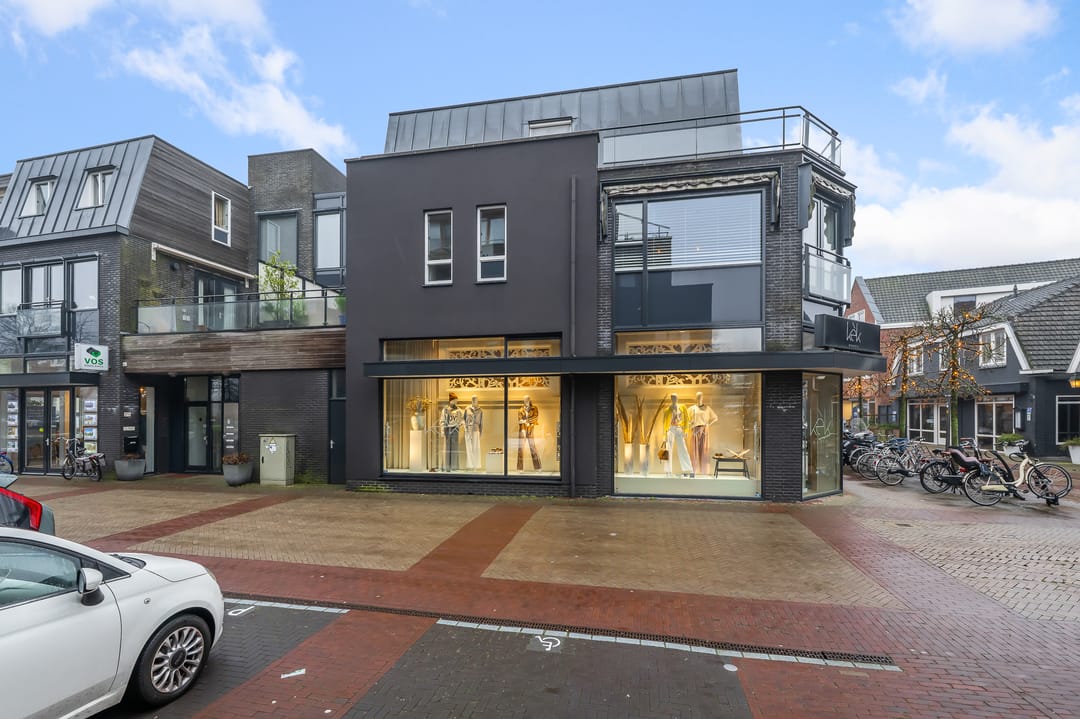 Photo 37 of Stationsweg 87-B