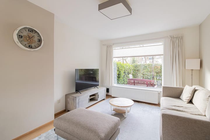 Photo 4 of Mr. G. Groen van Prinstererlaan 105