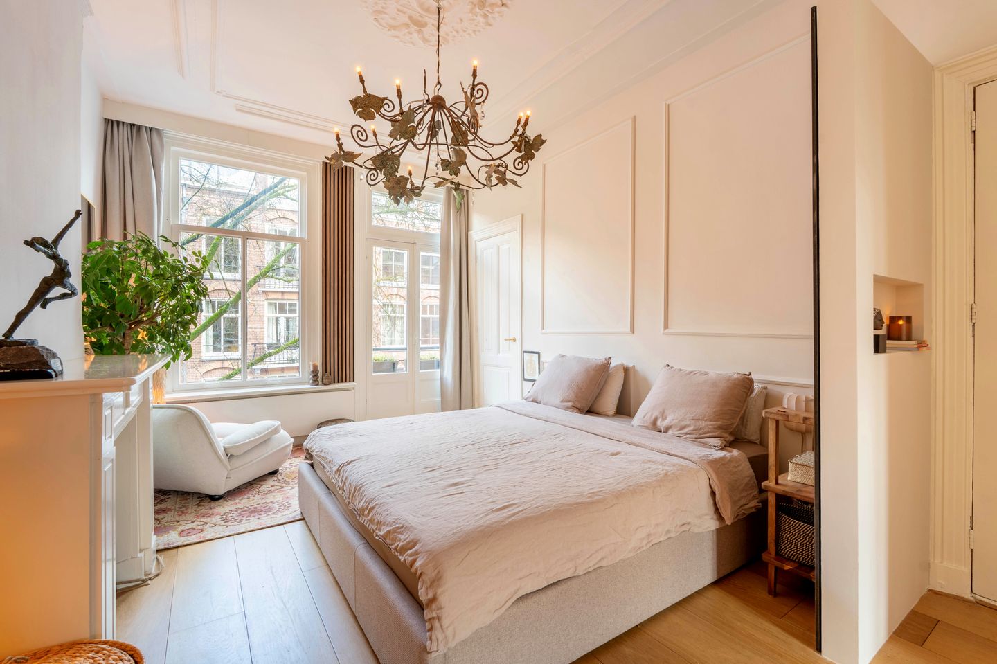 Foto 20 van Alberdingk Thijmstraat 28-2