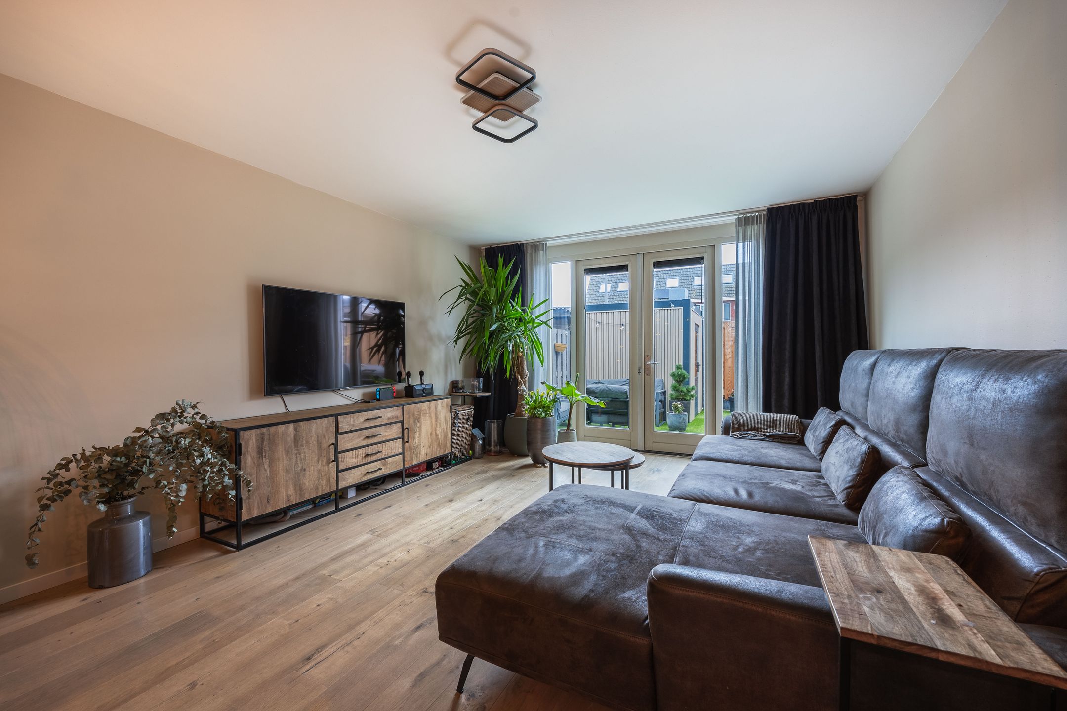 Foto 6 van Isisstraat 3